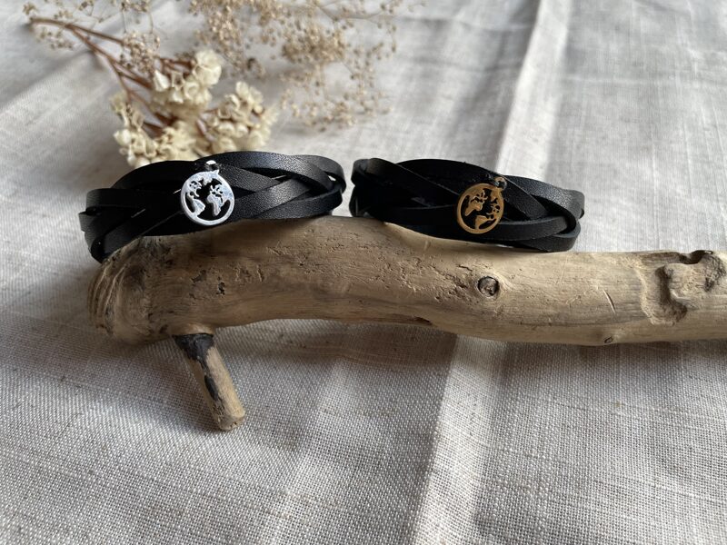 Pīta aproce ar kulonu- karte