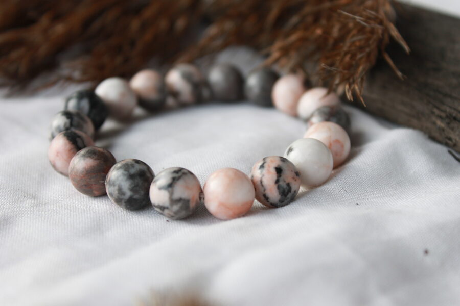 Rozā zebras jašmas aproce. 10 mm